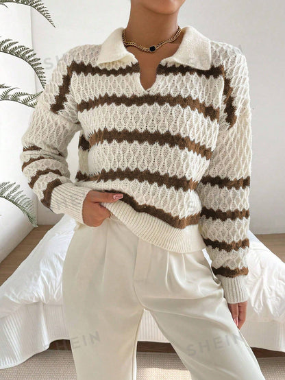 Sweater rayado con hombros caídos