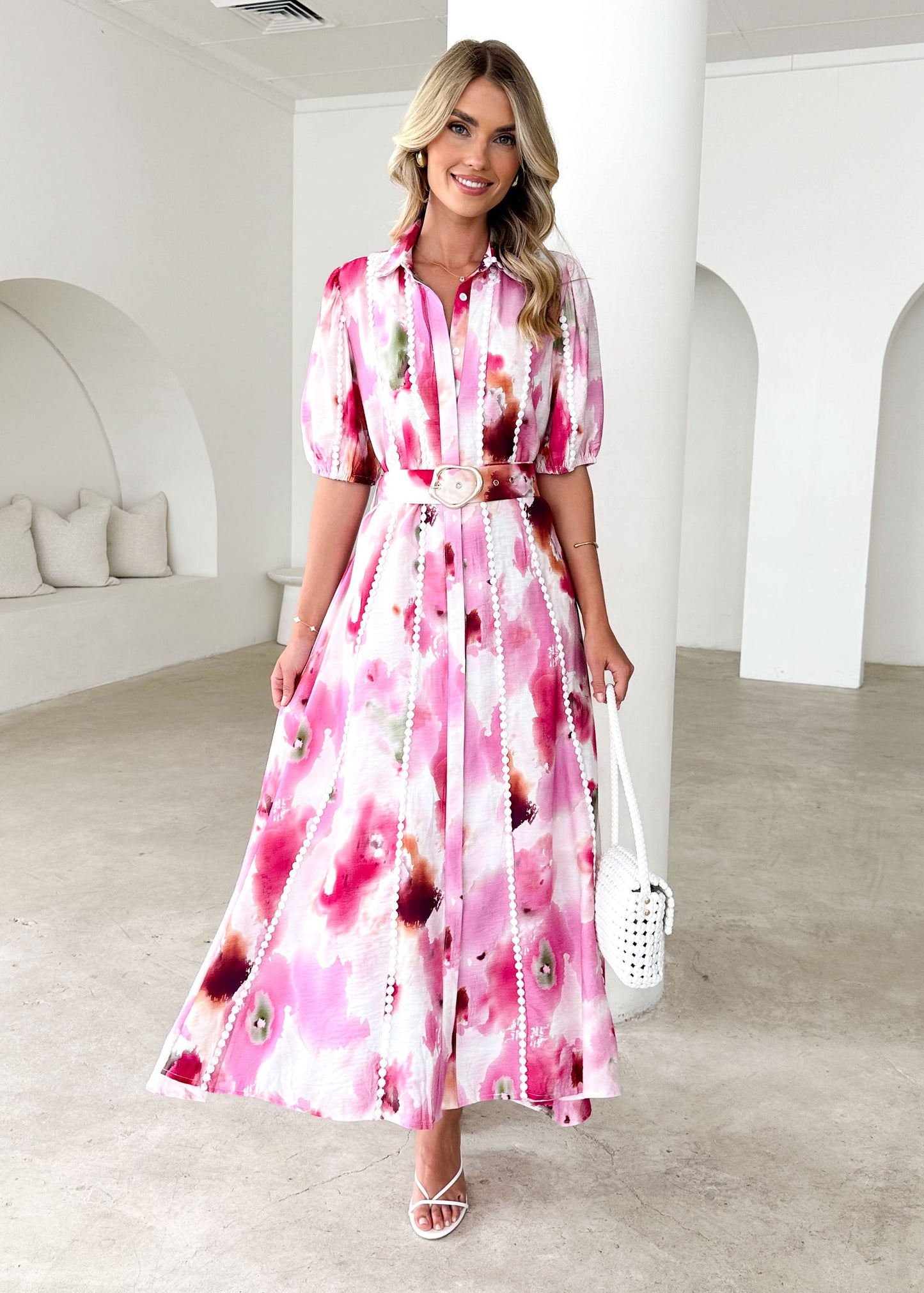 Deslumbrá con el Vestido Bella - Elegancia y frescura en cada paso 🌸